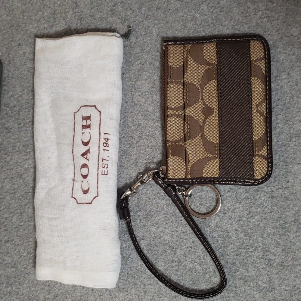 Coach Keyring Card Case/Coin Purse with Maroon Logo Dust Bag